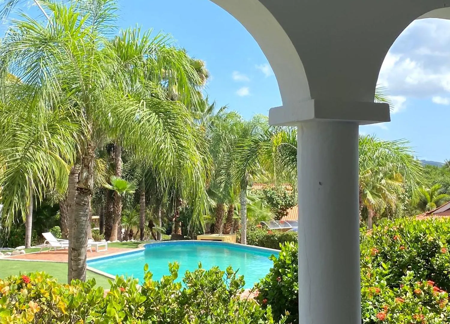 Abondante Paradise Jan Thiel Curacao